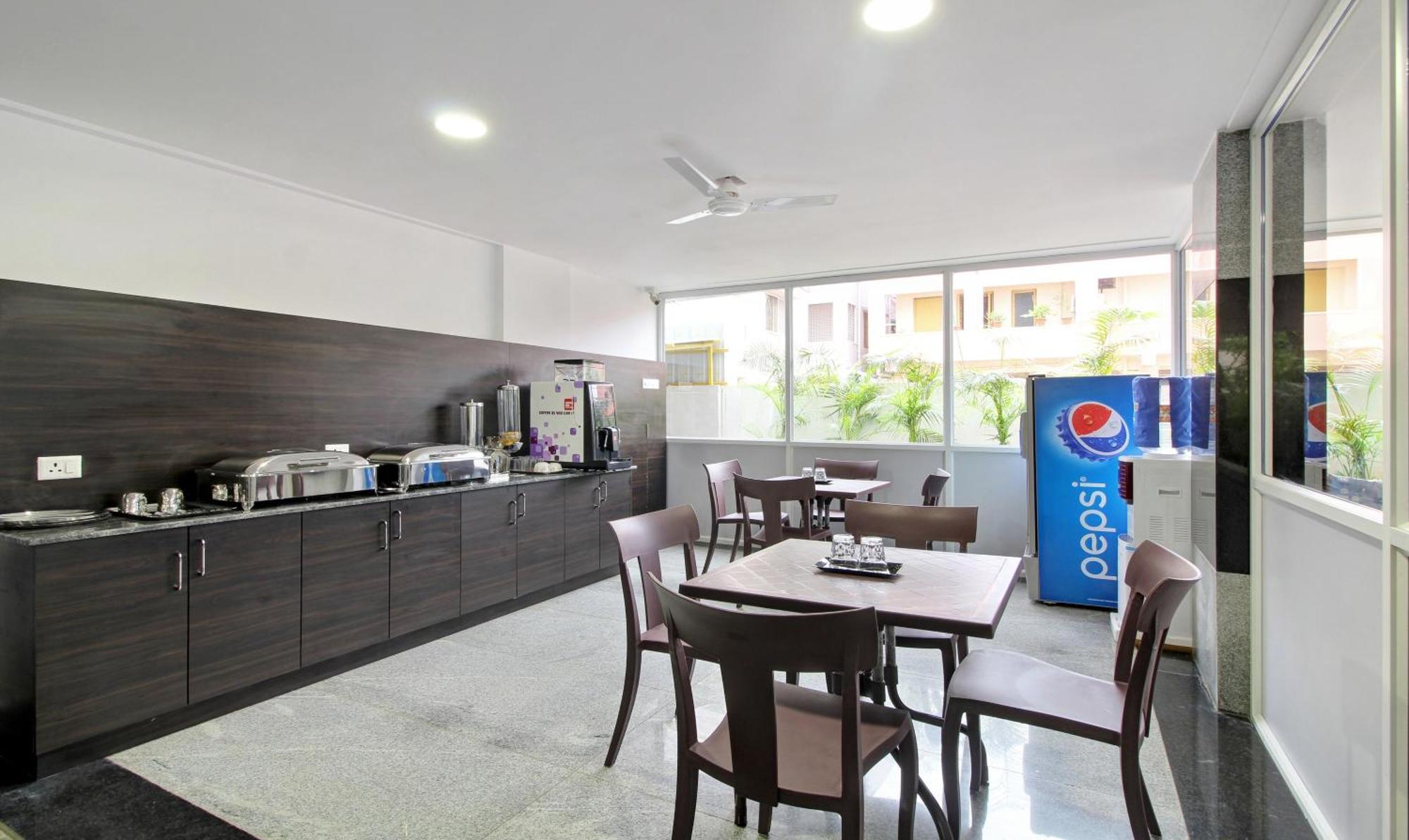 Treebo Trend Excella Hotel Visákhapatnam Kültér fotó